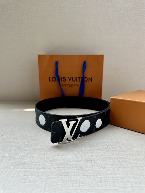 激安ルイヴィトンベルト内部構造